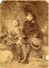 HarryGraceCostumes042-small.jpg (41459 bytes)